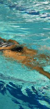 Amandine (maître-nageur) enceinte